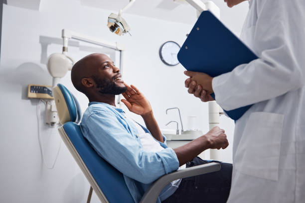 Best Emergency Cosmetic Dentistry (e.g., broken veneers) in Seco Mines, TX